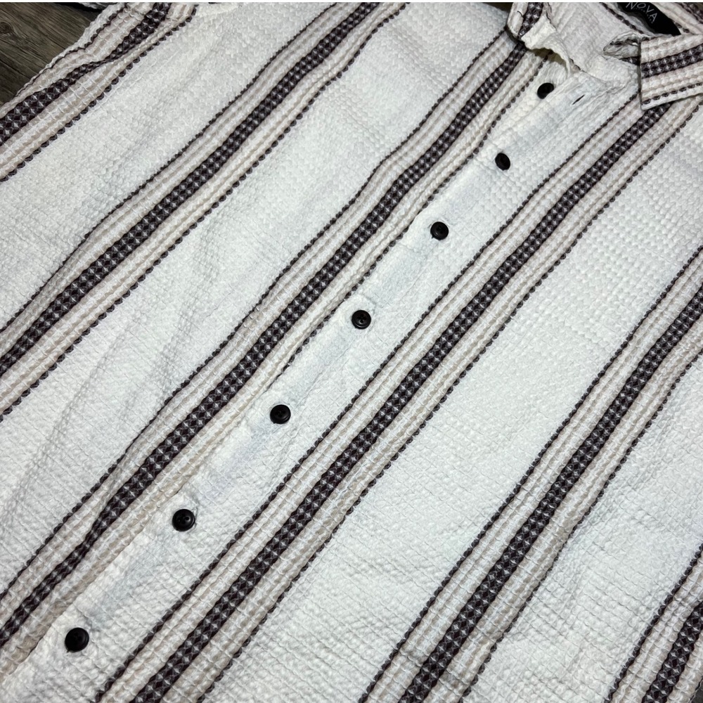 Textured Waffle Stripe Button Down Men's Large Neutral Retro Coastal GrandpaCore - Picture 5 of 6